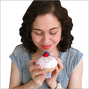 Micro Squishable Cupcake